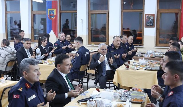Kayseri İl Jandarma Komutanlığı iftar programı düzenledi