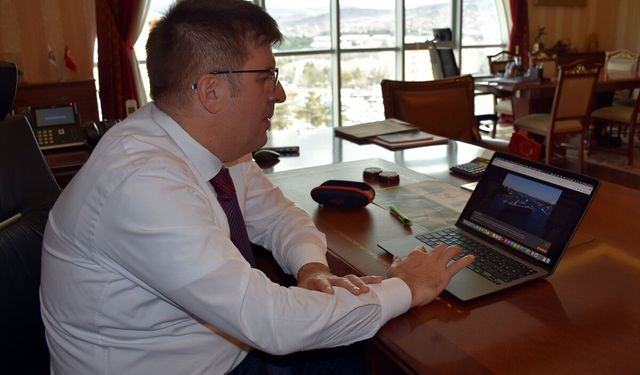 Kırıkkale Valisi Sarıibrahim, AA'nın 'Yılın Kareleri' oylamasına katıldı