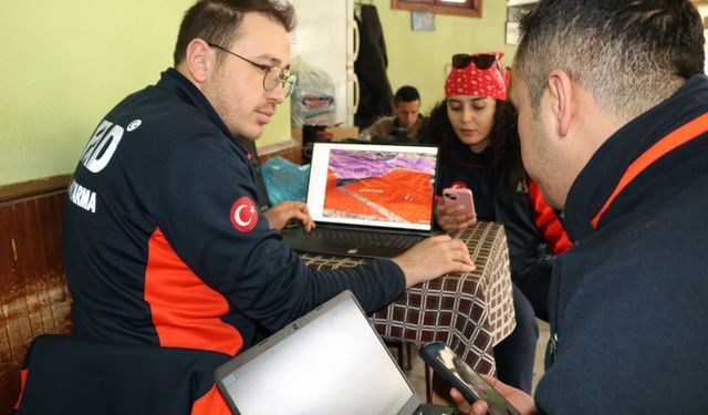 Konya'da kaybolan Alzheimer hastası yapay zeka destekli dronla aranıyor