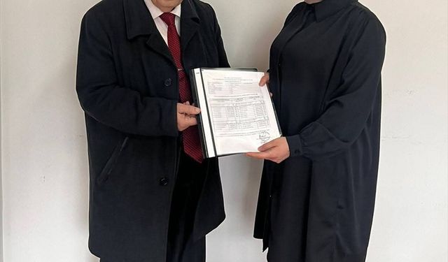 Nallıhan Esnaf ve Sanatkarlar Odası Başkanı İrfan Yılmaz mazbatasını aldı