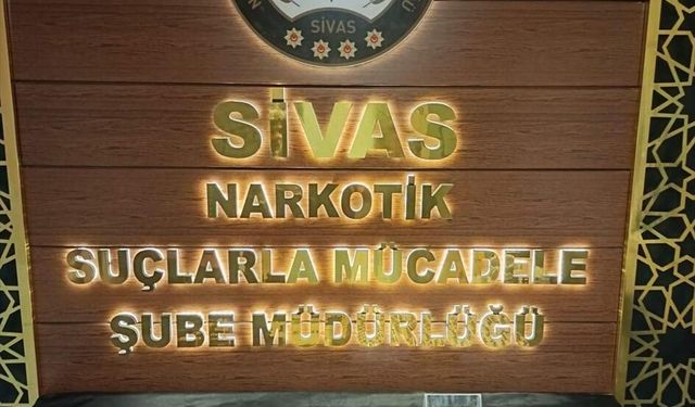 Sivas'ta uyuşturucu operasyonunda yakalanan 2 şüpheli tutuklandı