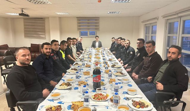 Ulaş Kaymakamı Eskimez emniyet personeliyle iftar yaptı
