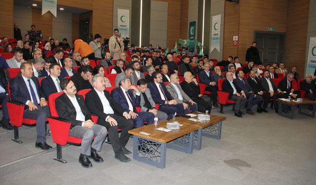 Yeşilay Kayseri Şubesi Başkanlığına Mustafa Demir seçildi