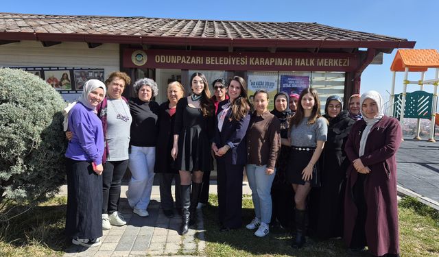 Odunpazarı ve Baro mahallelerde kadınlara eğitim veriyor