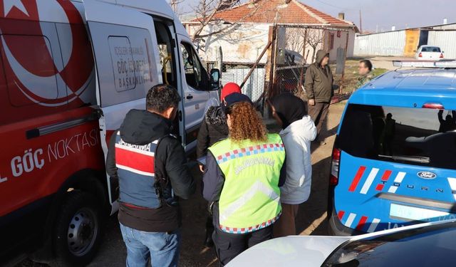 Kırşehir'de 19 düzensiz göçmen yakalandı