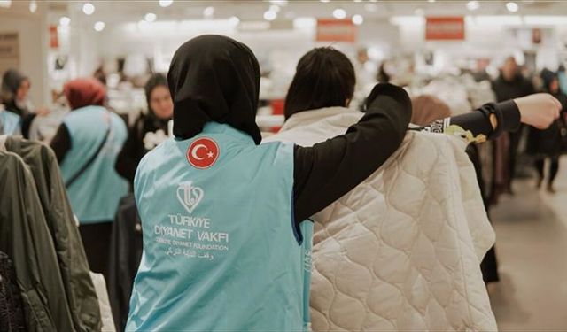 TDV Kırşehir Şubesince 50 yetim giydirildi