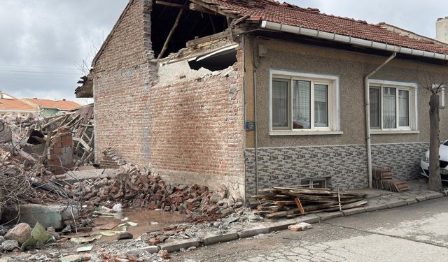 ‘Görüntü kurtarıldı, güvenlik ne oldu?’