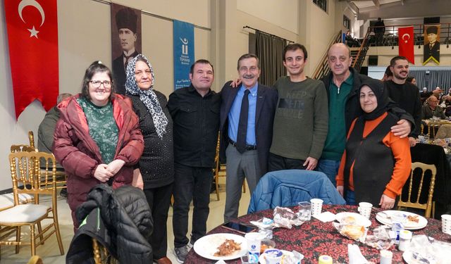 Deneyimli vatandaşlar iftarda buluştu