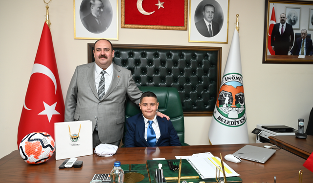 İnönü Belediyesi’nde Öğrenciden Temsili Başkanlık Deneyimi