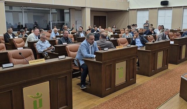 Tepebaşı Belediye Meclisinde Gerginlik: Cihan Ertok’tan 2019 Yılındaki Olaylara Sert Hatırlatma