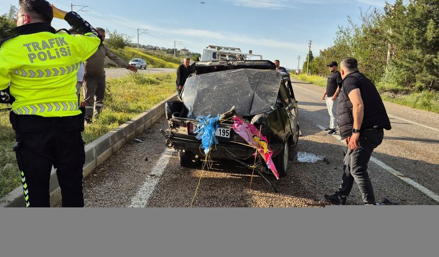 Kırıkkale'de trafik kazasında 1 kişi öldü, 2 kişi yaralandı