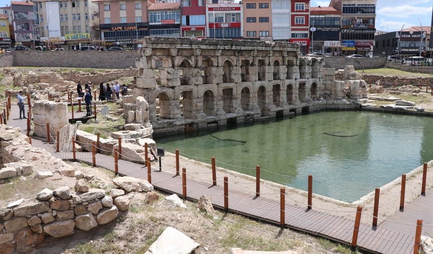 Yozgat'ta Müzeler Günü tarihi Roma Hamamı'nda kutlandı
