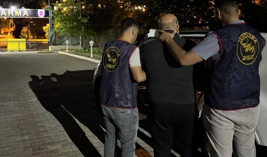 Hakkında 20 yıl 8 ay kesinleşmiş hapis cezası olan ve 14 yıldır aranan hükümlü yakalandı