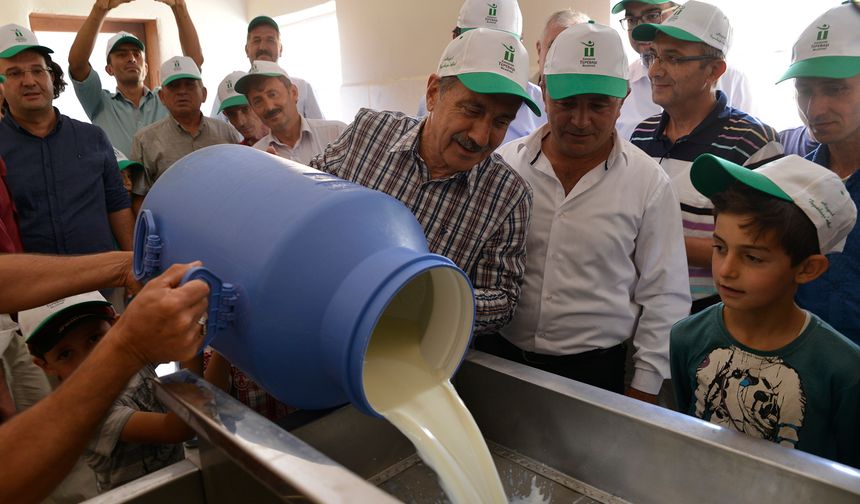 Ataç: Süt üretimini ve tüketimini destekliyoruz