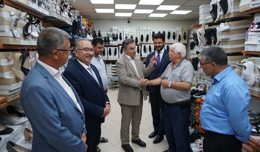 AK Parti MKYK Üyesi Avşar, Polatlı'da İlçe Danışma Toplantısı'na katıldı