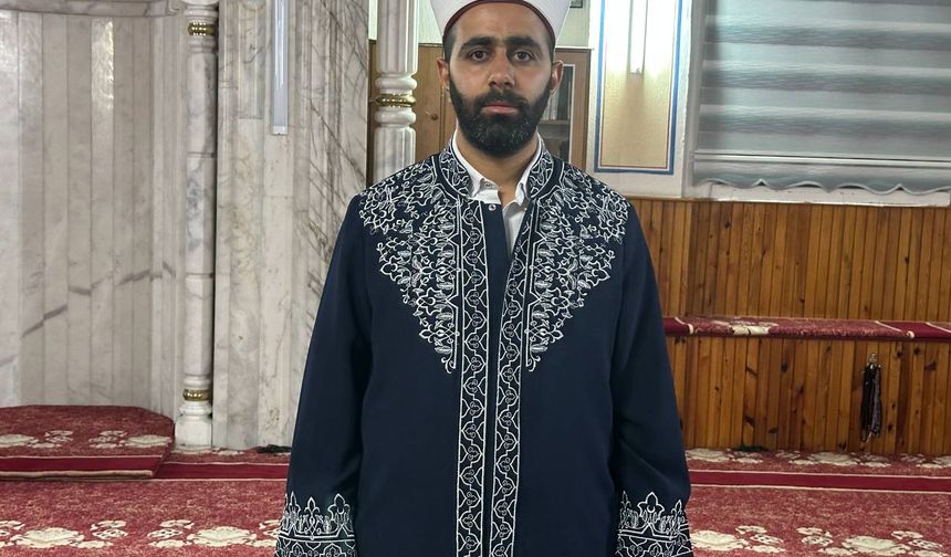 Aksaray'da Kur'an kursuna giden çocuklara açık hava sinema etkinliği düzenlendi