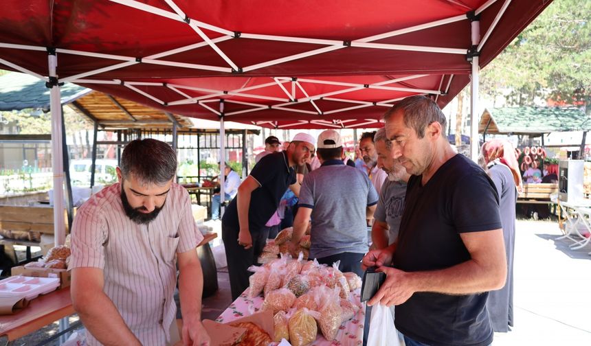 Orta'da Kur'an kursu öğrencileri yararına kermes düzenlendi