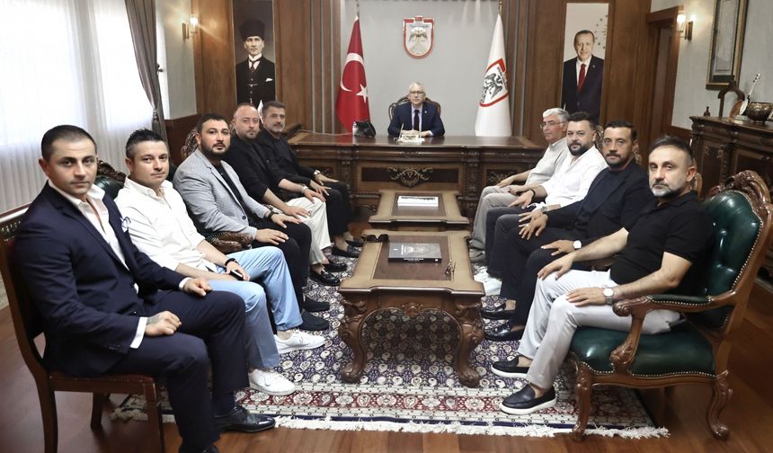 Sivasspor, yönetimi Vali Şimşek'i ziyaret etti