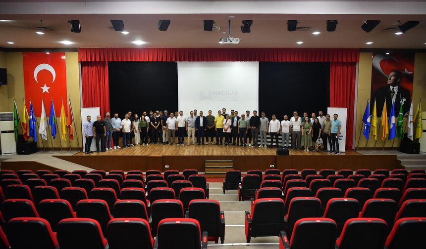 Kayseri'de 'Metruk Yapı ve Hasarlı Yapı Tespit Semineri' düzenlendi