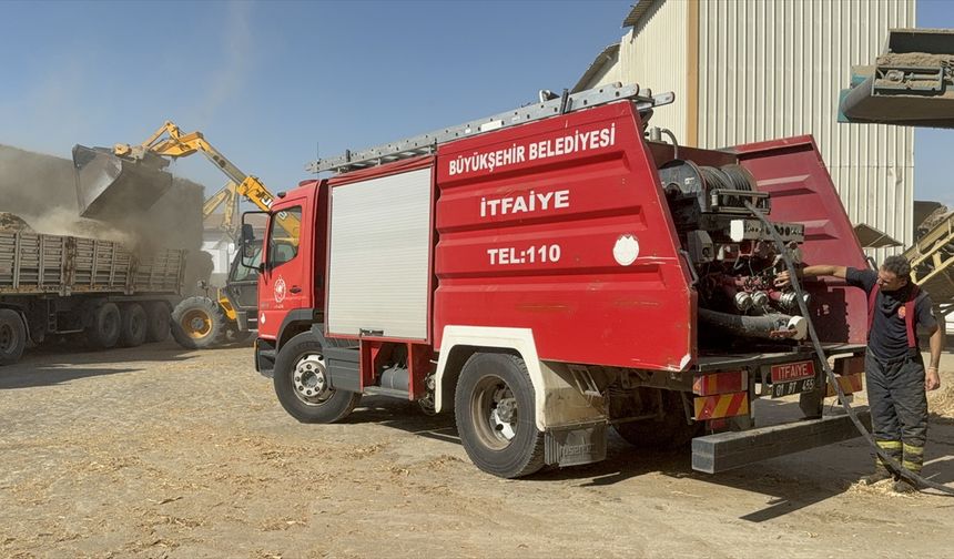 Adana'da enerji tesisinde çıkan yangın kontrol altına alındı
