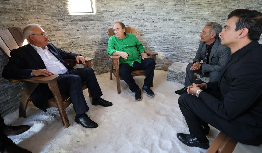 Aksaray Valisi Kumbuzoğlu, Eskil'deki Tuz Gölü Oba Çadırları'nı ziyaret etti