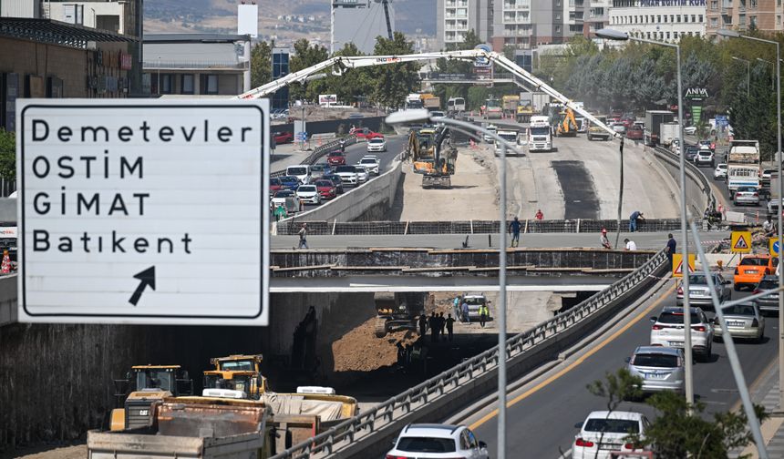 Ankaralılardan yol çalışmalarının neden olduğu trafik yoğunluğuna tepki