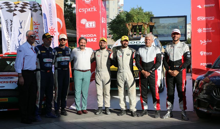 Türkiye Ralli Şampiyonası'nın Eskişehir'deki 5. ayağı sona erdi
