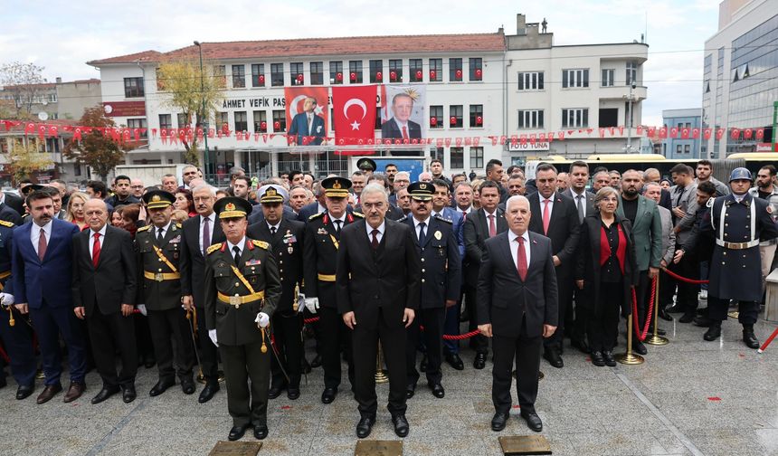 Bursa ve çevre illerde Cumhuriyet'in 102. yılı kutlanıyor