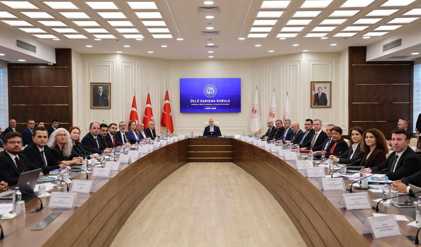 Çalışma ve Sosyal Güvenlik Bakanı Işıkhan'dan Üçlü Danışma Kurulu paylaşımı: