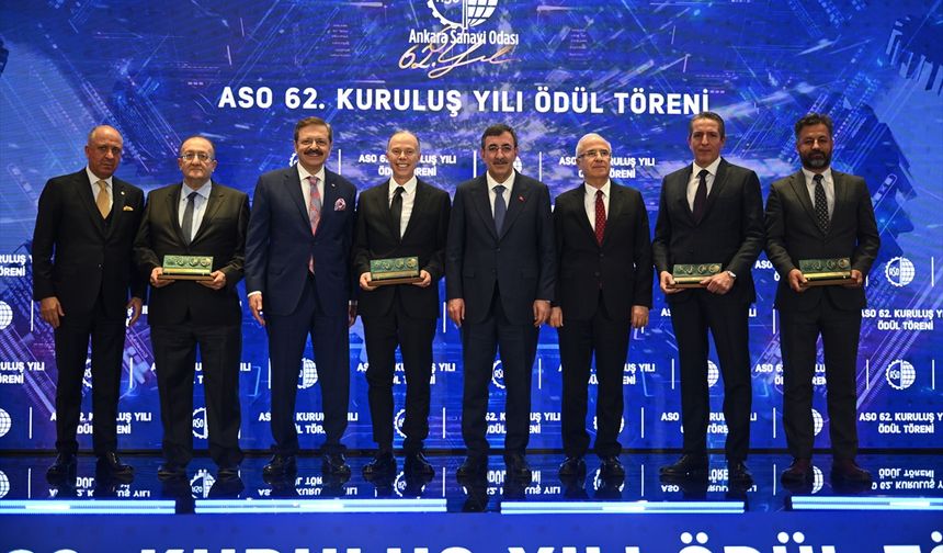 ASO'nun 62. kuruluş yılı ödül töreni gerçekleştirildi