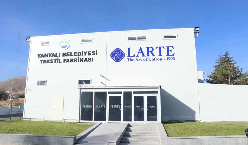 Eski cezaevi 100 kadının çalıştığı tekstil fabrikasına dönüştü