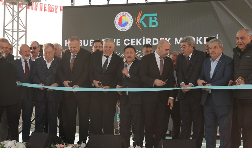 Kayseri'de Hububat ve Çekirdek Merkezi hizmete açıldı