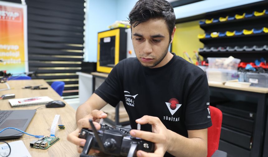 Üniversite öğrencisi tek motorlu İHA tasarladı