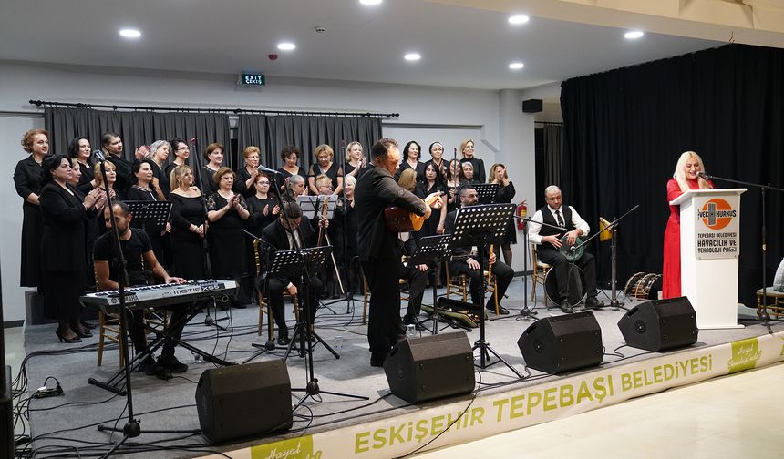 Atatürk’ün Sevdiği Türküler Vecihi Hürkuş Parkı’nda Yankılandı