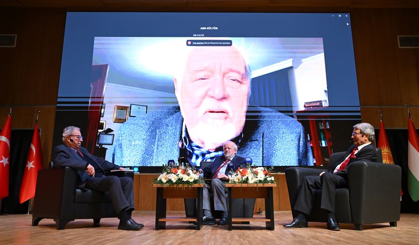 Başkent'te Türk dilinin bugünü ve geleceği konuşuldu