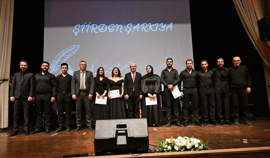 Kırşehir'de 1. Aşık Paşa Dil ve Şiir Festivali yapıldı