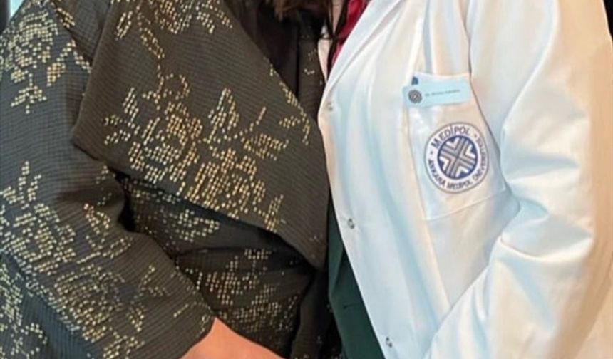 Suriyeli anne ve kızı, Türkiye'de eğitimle geleceğe tutunuyor