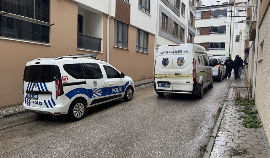 Eskişehir'de 27 yaşındaki genç evinde ölü bulundu