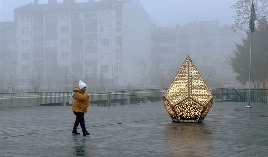 Konya'da sis etkili oluyor