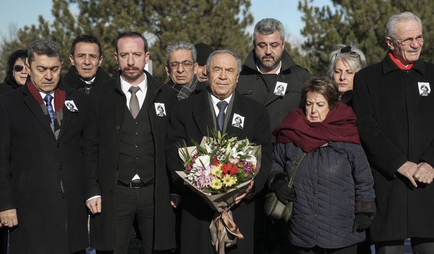 Rahşan Ecevit vefatının 6. yılında mezarı başında anıldı