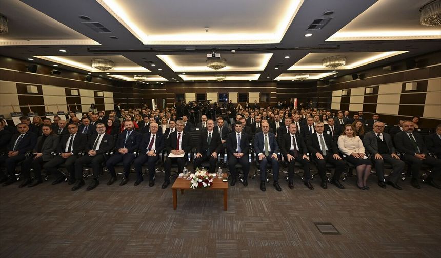 Savunma sanayisinde 14 yeni ARGE projesinin imza töreni yapıldı