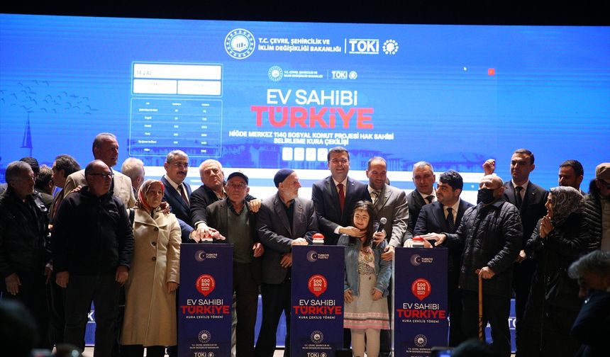 Yüzyılın Konut Projesi kapsamında Niğde'de inşa edilecek konutların hak sahipleri kurayla belirlendi