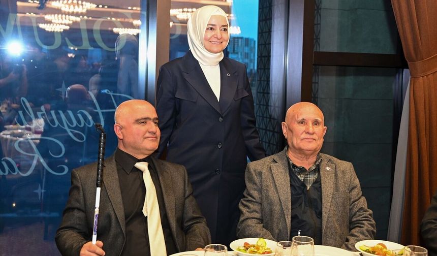 AK Parti Sosyal Politikalar Başkanlığınca 'Engelsiz Türkiye Yüzyılı İftar Programı' düzenlendi