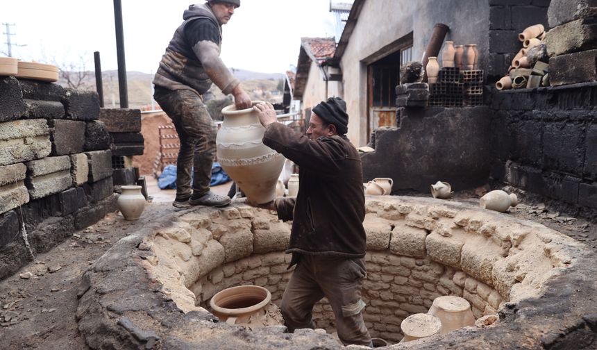 Avanoslu Yorgun ailesi, ata mesleği çanakçılığı asırlardır sürdürüyor