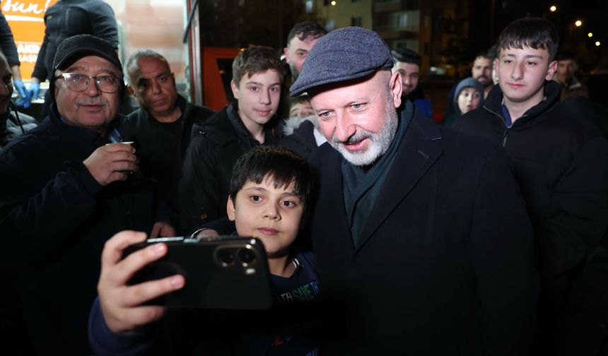 Başkan Çolakbayrakdar, ramazan ayında mahalle ziyaretlerine devam ediyor