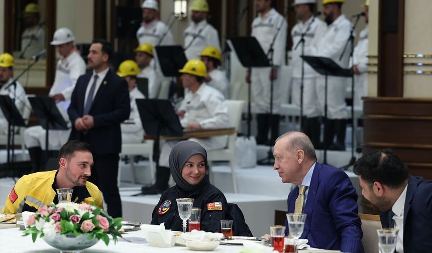 Cumhurbaşkanı Erdoğan, 'Emek Sofrası Buluşması' iftar programında konuştu: (2)