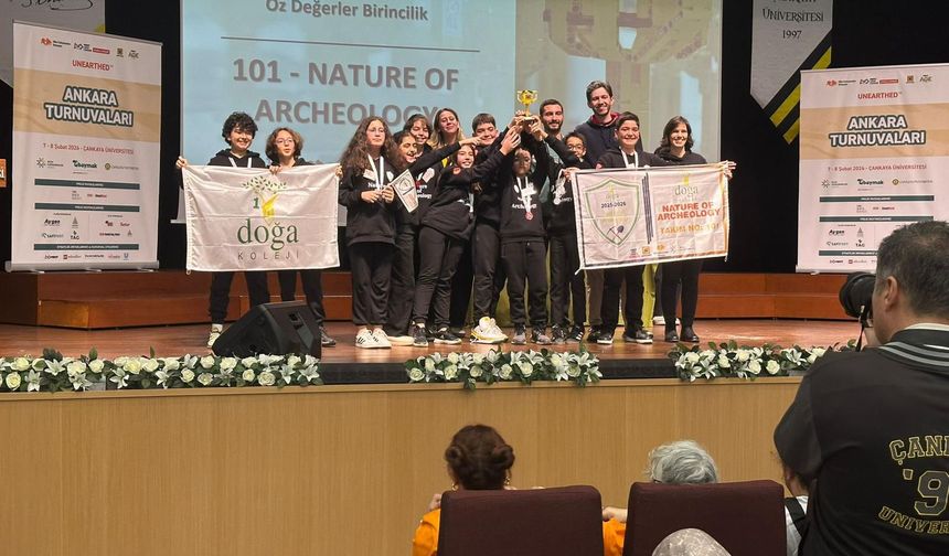 Doğa Koleji öğrencileri First Lego League Challenge'tan ödüllerle döndü
