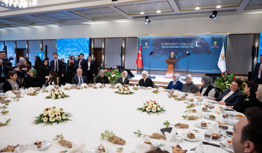 Emine Erdoğan, AK Parti'nin 'Köklerden Geleceğe Kadın Kolları Teşkilat Çalıştayı'nın kapanışında konuştu: