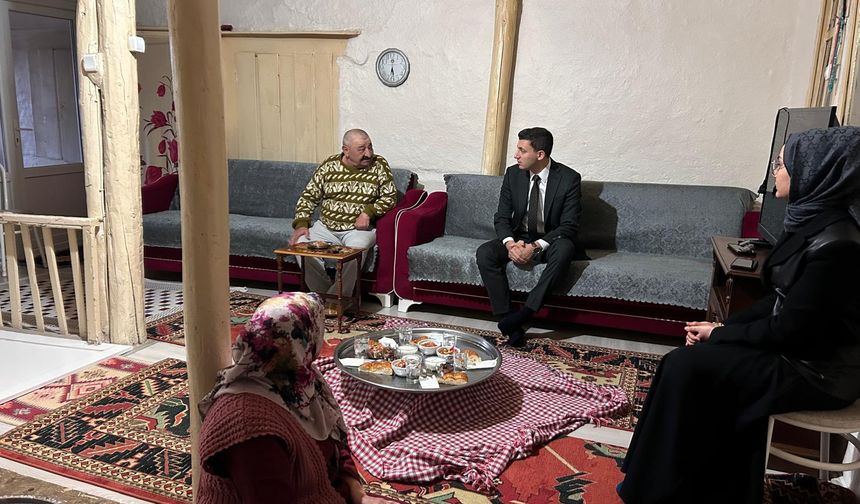 Güdül Kaymakamı Akar, iftar sofrasına konuk oldu