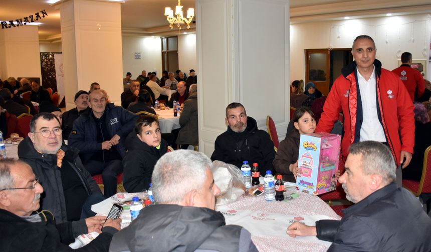 Kırıkkale'de Vakıflar Bölge Müdürlüğünce her gün 600 kişi iftar veriliyor